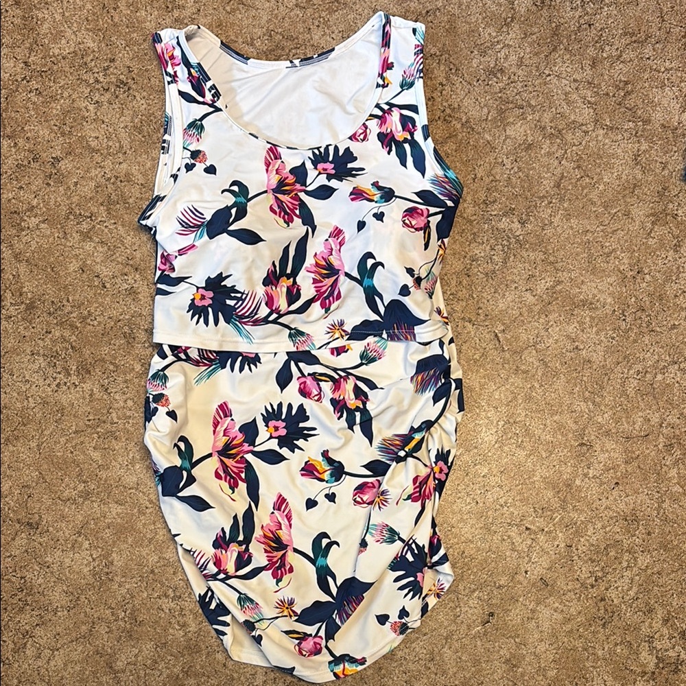 Floral Print Maternity and Nursing Friendly Tankini Swim Top and bottoms -small